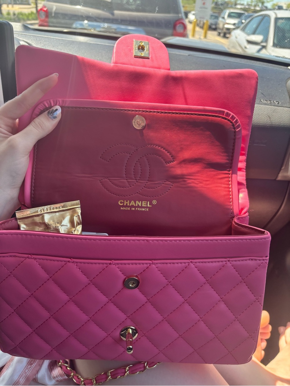 Jumbo Classic Quilted Pink Flap Bag - Picture 2 of 4